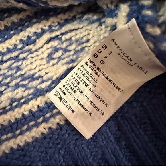 American Eagle Blue & White Fair Isle‎ Snowdrift Long Sleeve Sweater Sz S - Picture 8 of 11